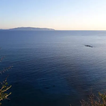Kefallonia Bay * Σπαρτιά